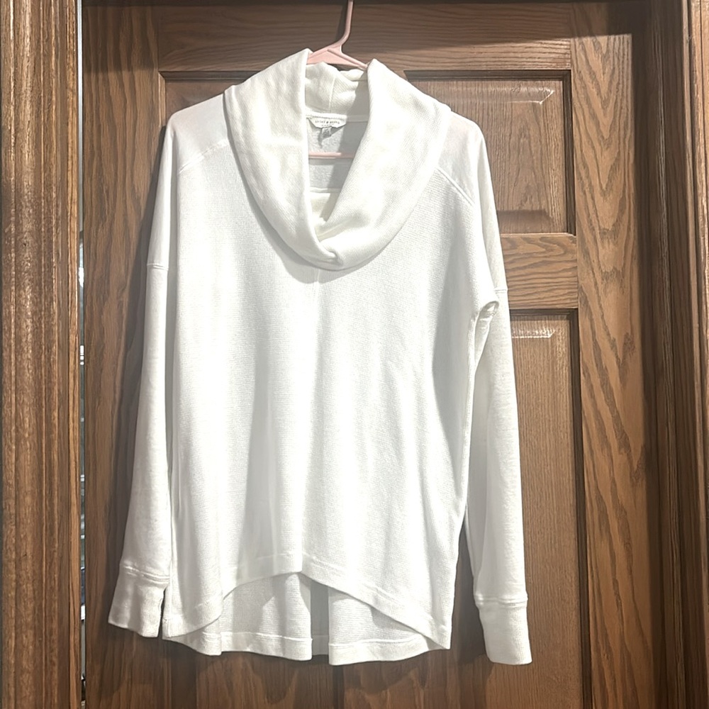 Lucky Brand top